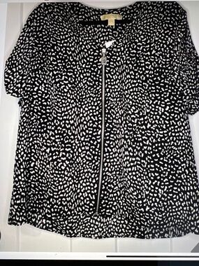 Michael Kors blouse - size large NWT
